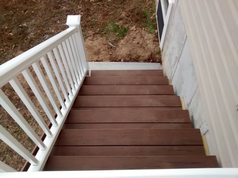 Modern Wood Railing